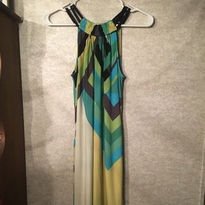 Donna Morgan Summer Midi Dress